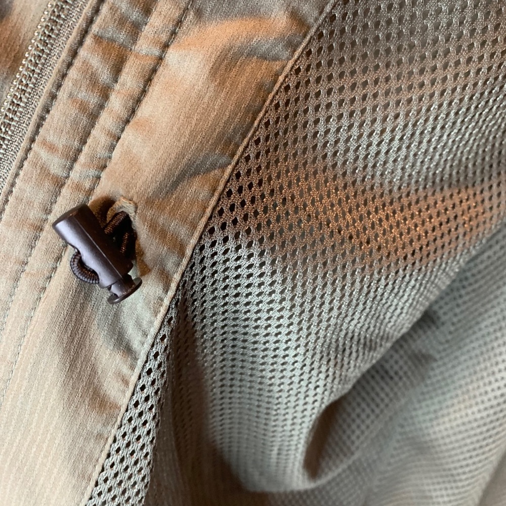 Light Weight Green Utility Jacket. - image 6